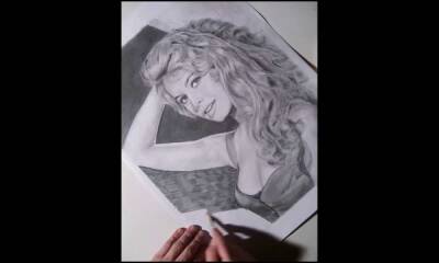 Portrait zeichnen mit Bleistift pencil portrait drawing Brigitte Bardot
